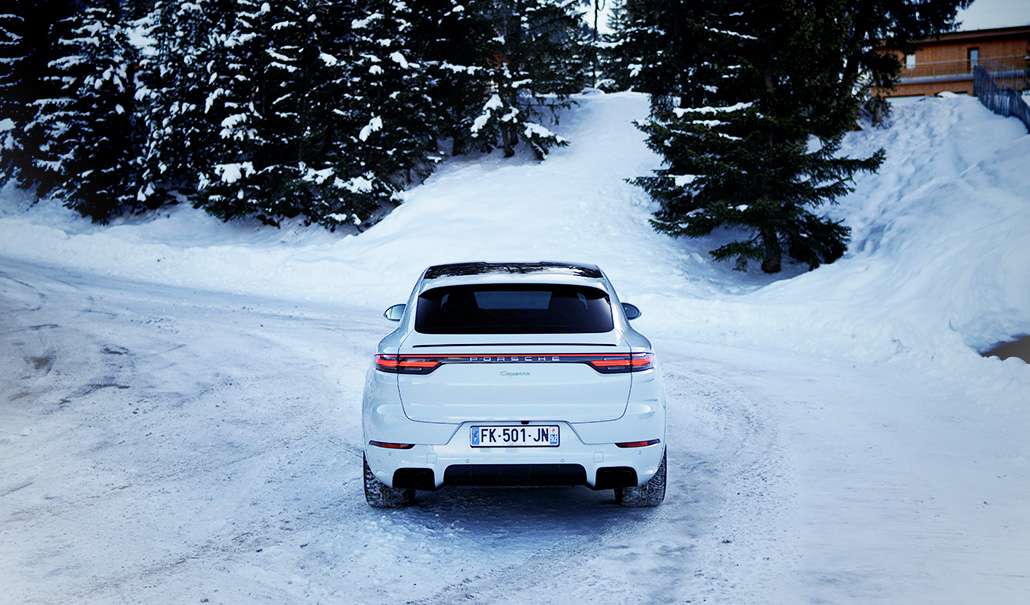 Winter Porsche E-Performance : le meilleur des 2 mondes !