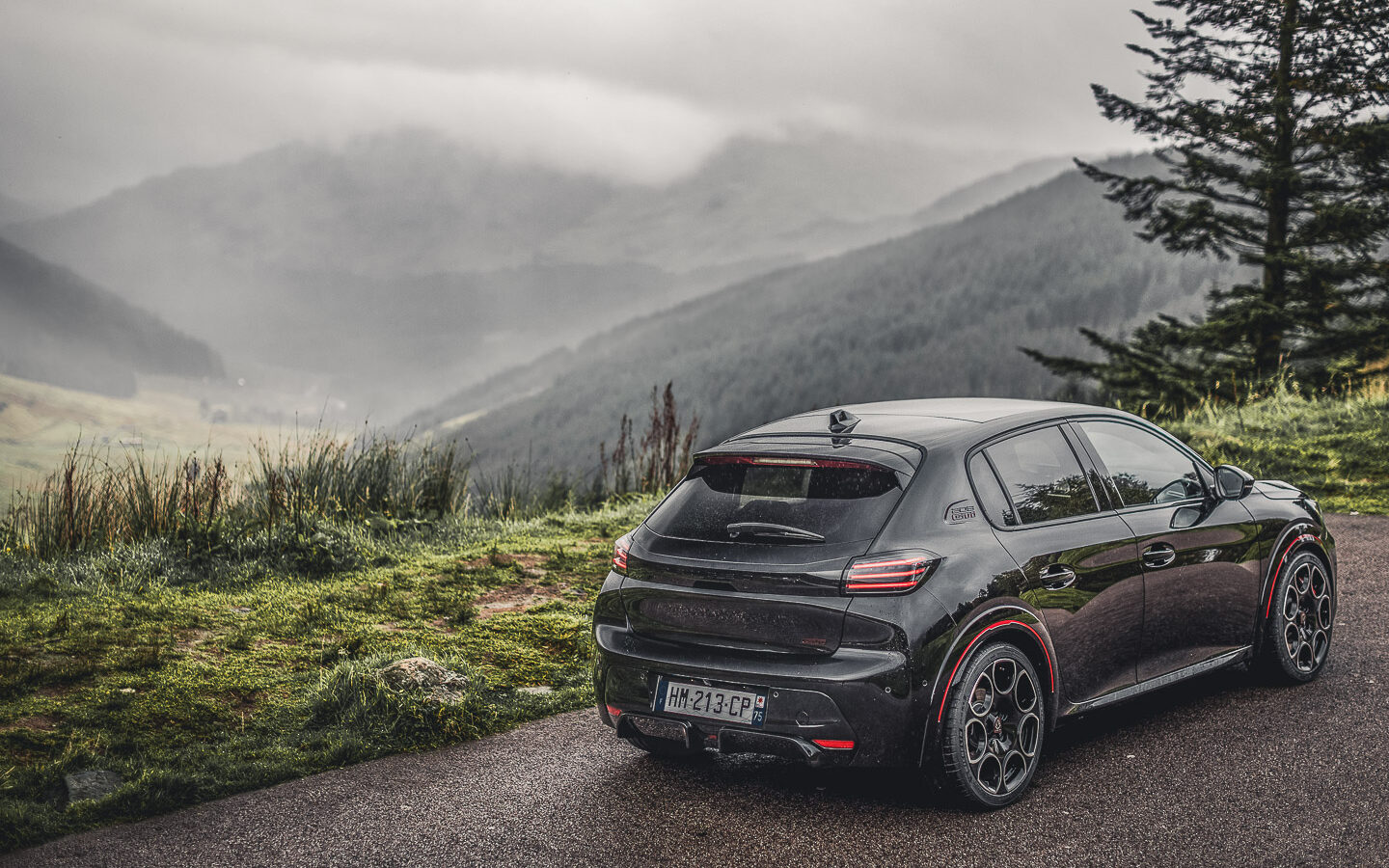 Essai Peugeot e-208 GTI : l&rsquo;héritière du clan !